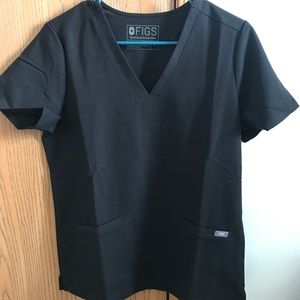 FIGS small women’s 3 pocket scrub top “casma”